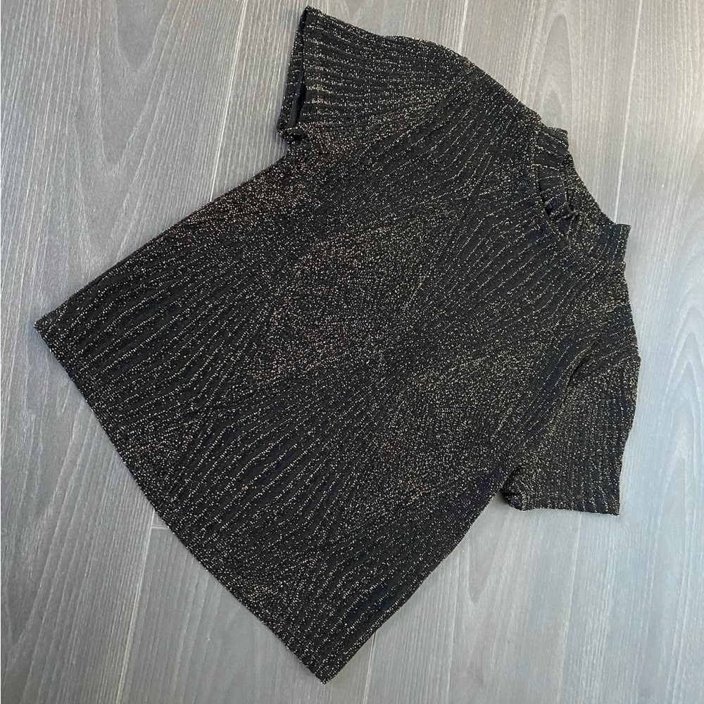 Urban renewal fashion top